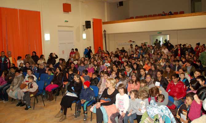 Cipődobozos akcio a baptista szeretetszolgálat részéről 2015. december 27. képek